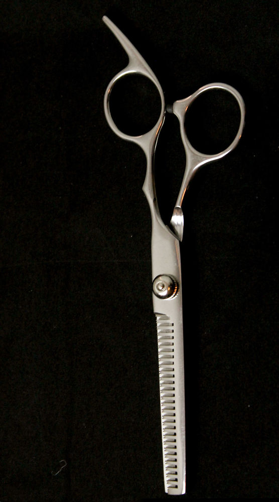 OKINAWA MAKAS 12 NO resmi