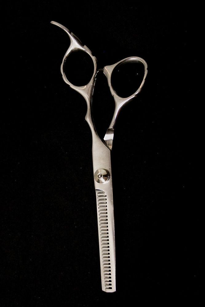 OKINAWA MAKAS 18 NO resmi