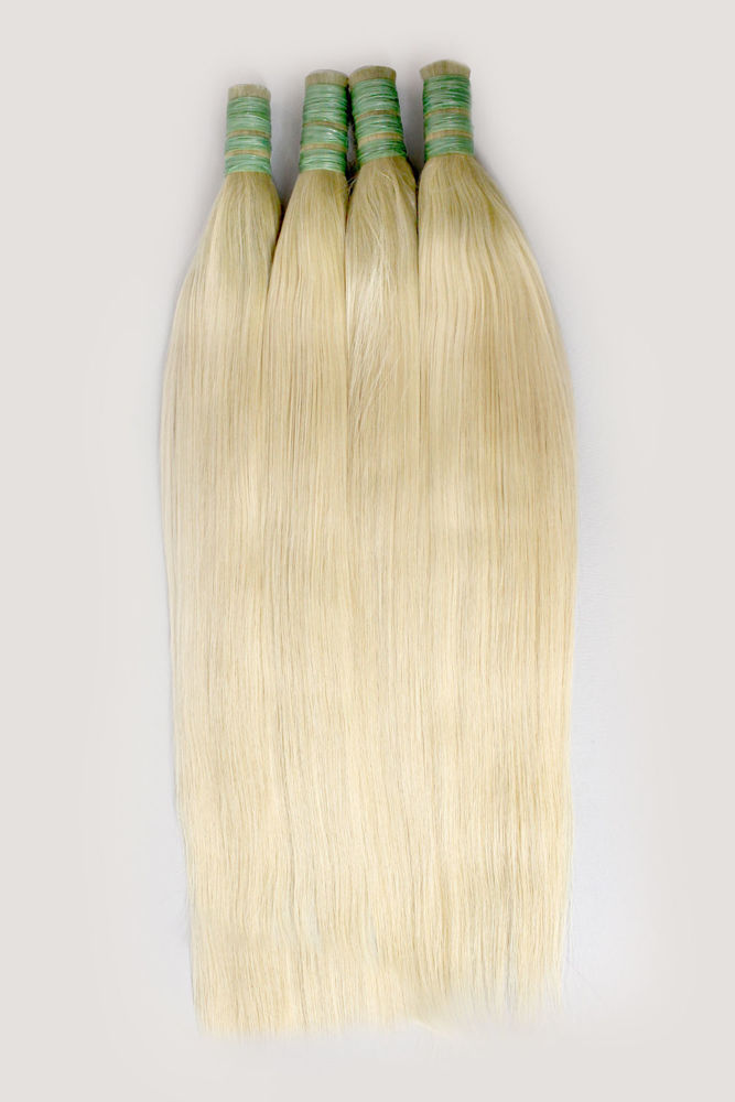 Picture of REMY HUMAN HAIR - 18R NO COLOUR